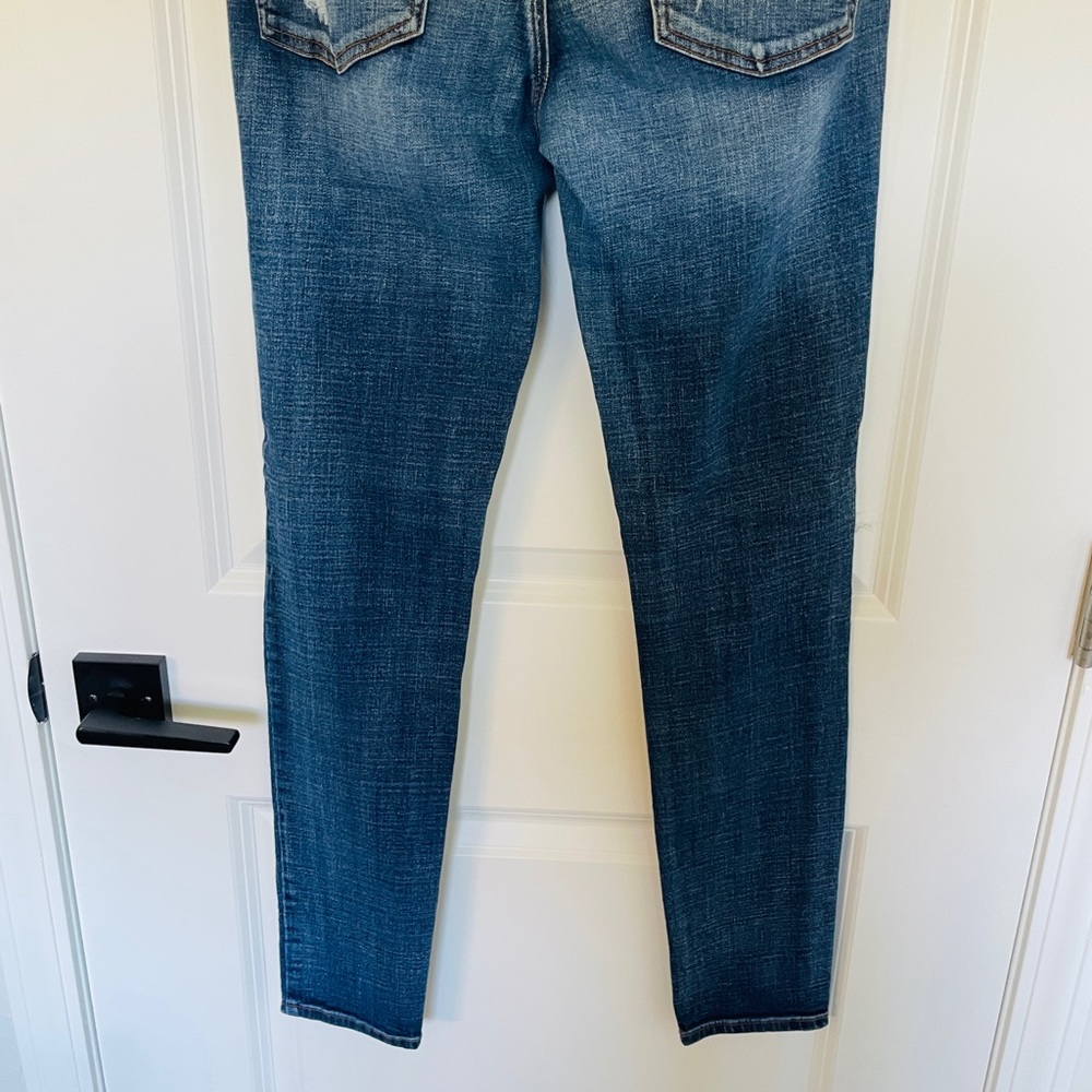 Super Stretch Ripped Jegging - Picture 5 of 6